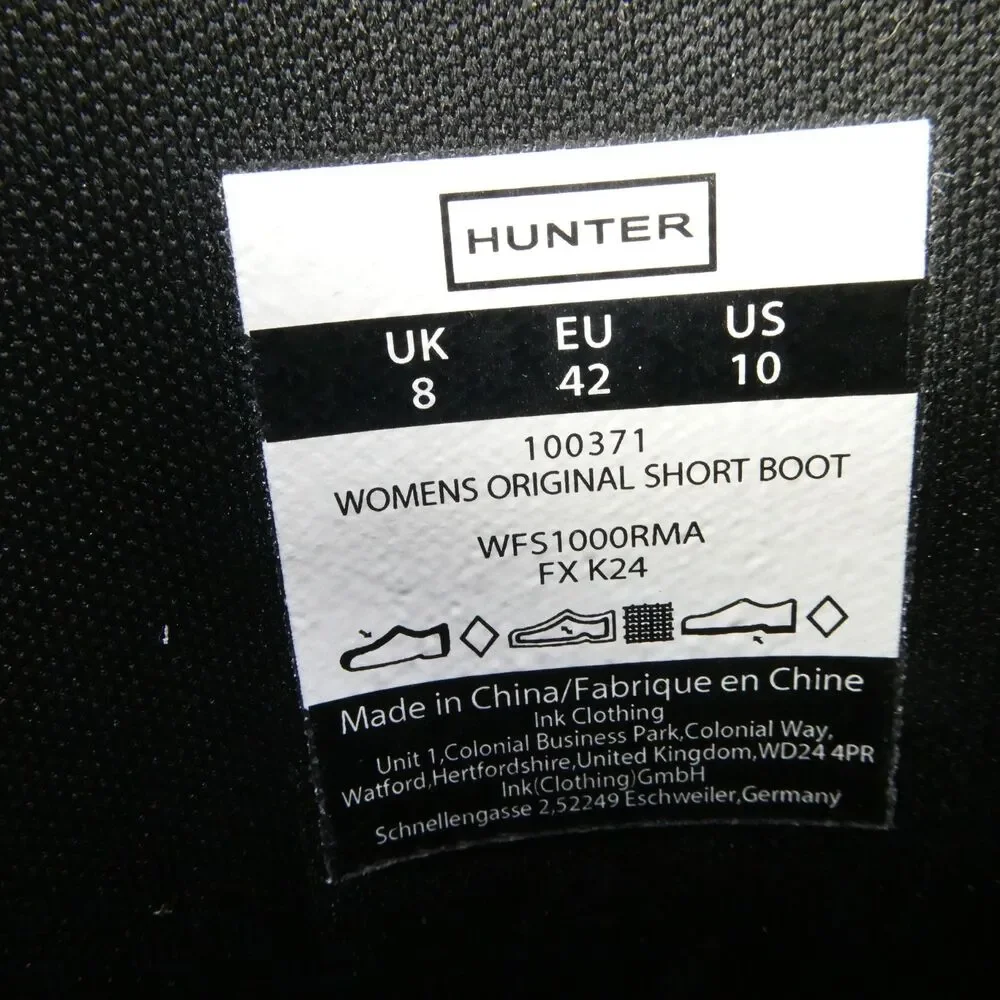Hunter Women's 10 Original Short Pull-On Waterproof Rubber Rain Boots Black